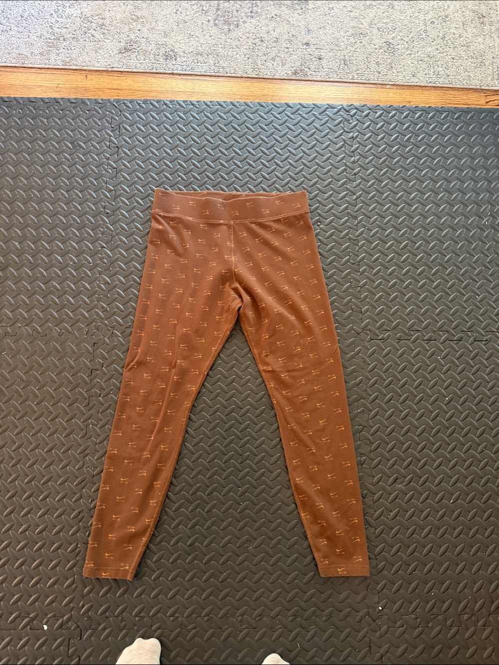Vintage Nike Brown Logo-Print Leggings
